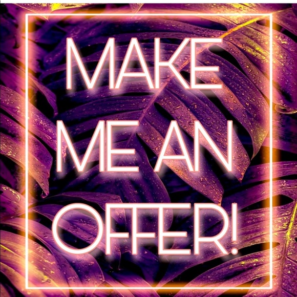 Accessories - Make me an offer on any item!